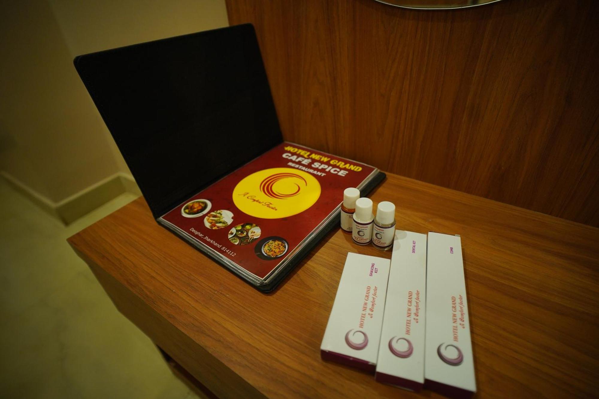 Hotel New Grand Deoghar Kültér fotó