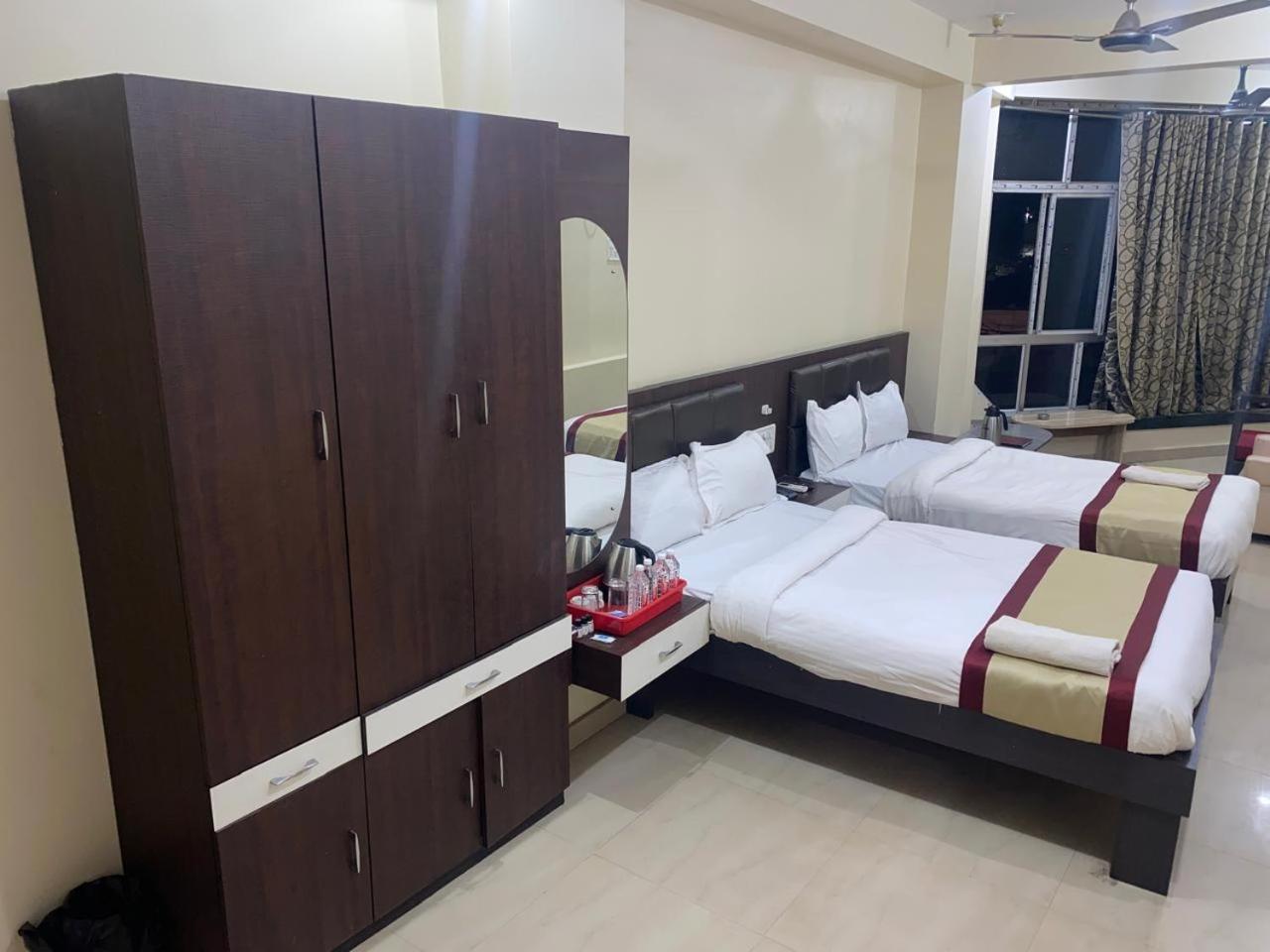 Hotel New Grand Deoghar Kültér fotó