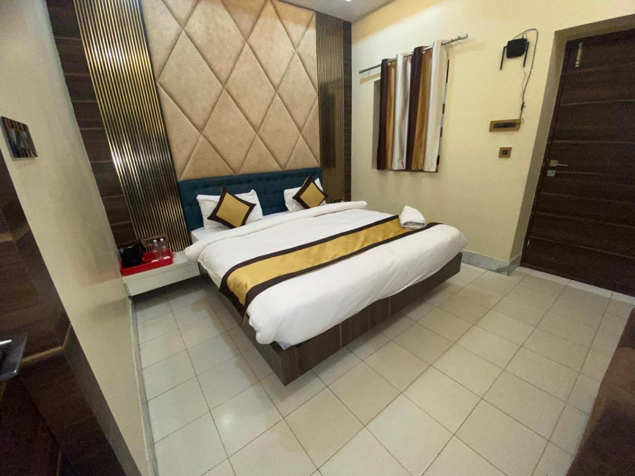 Hotel New Grand Deoghar Kültér fotó